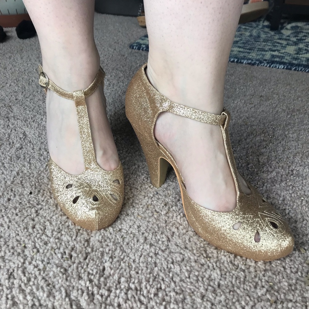 Vintage Inspired Gold Glitter Mary Janes